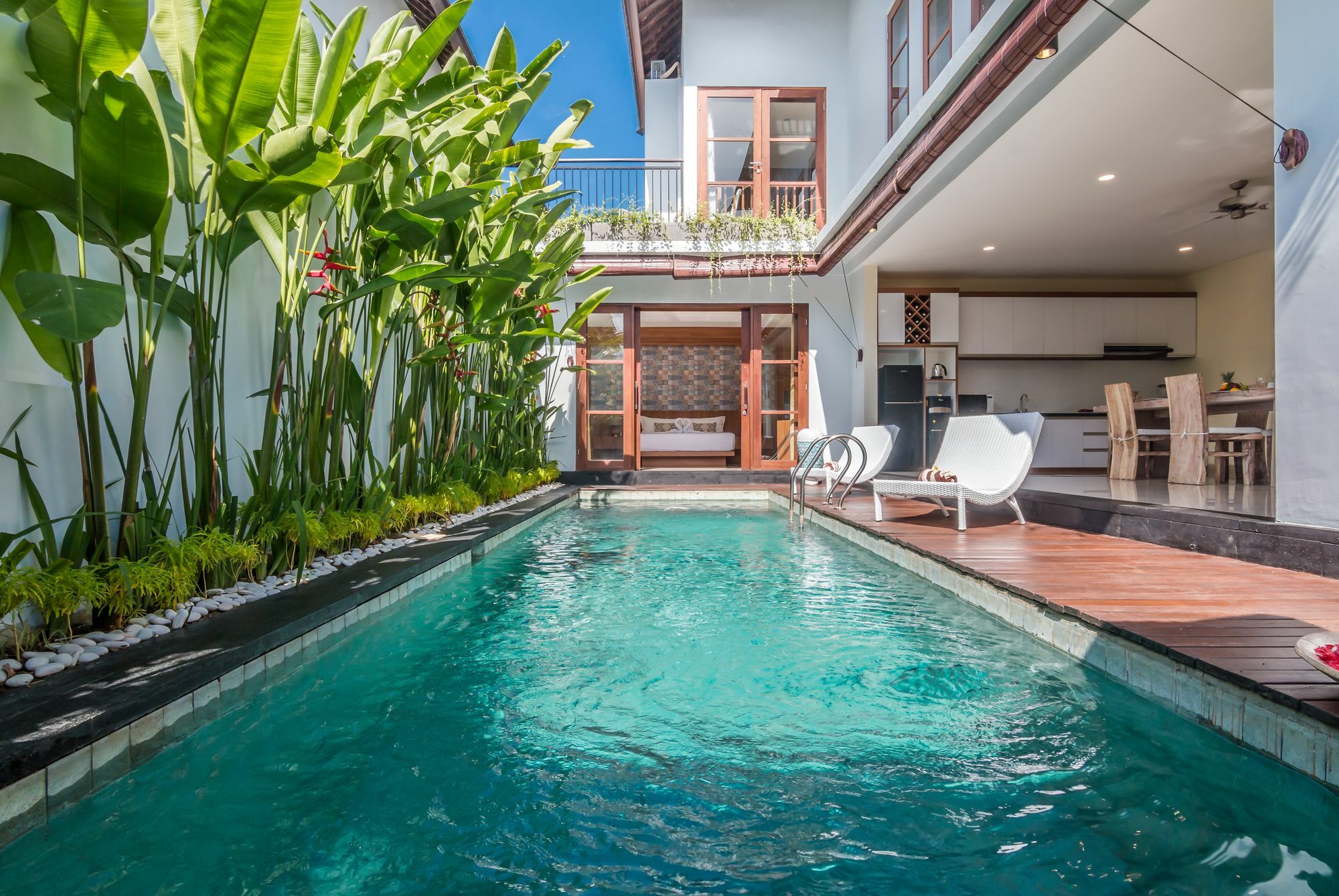 The Kamojang Jimbaran Villa Kuta  Exterior photo